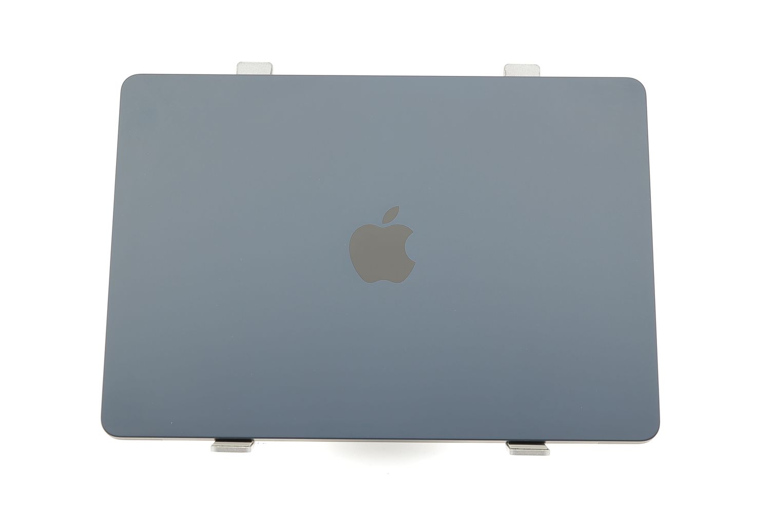 Apple MacBook Air 13″ 2022, M2 8 Cores, 8 GB, 10 core GPU 512 GB Midnight - Újszerű