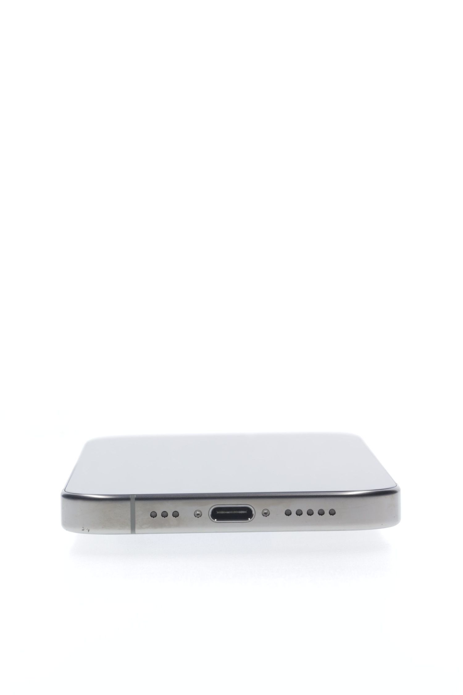 Apple iPhone 16 Pro 128 GB Natural Titanium - Като нов