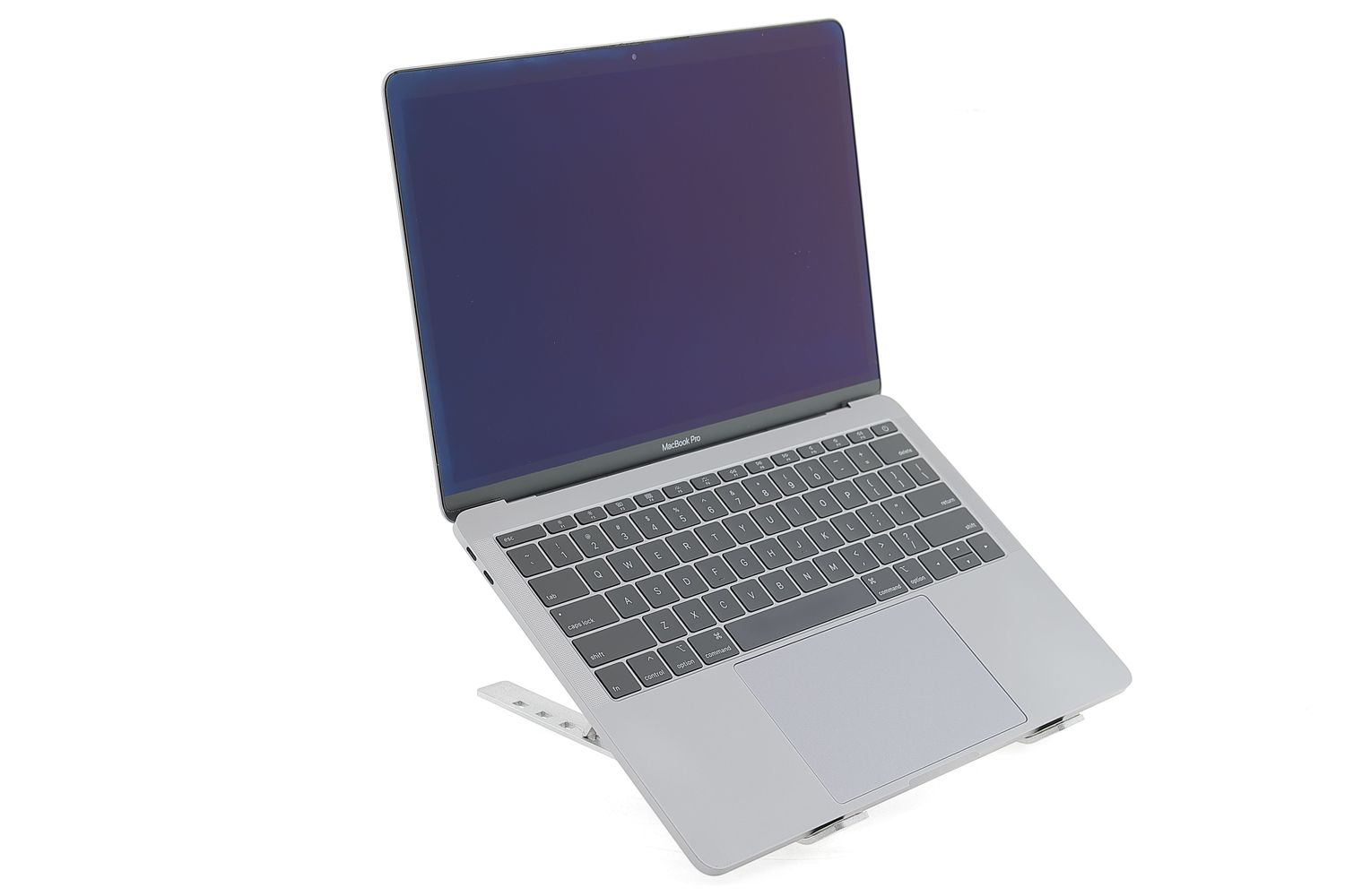 Apple MacBook Pro 13″ 2017, i5 2.3 GHz, 16 GB, Intel Iris Plus Graphics 640 512 GB Space Gray