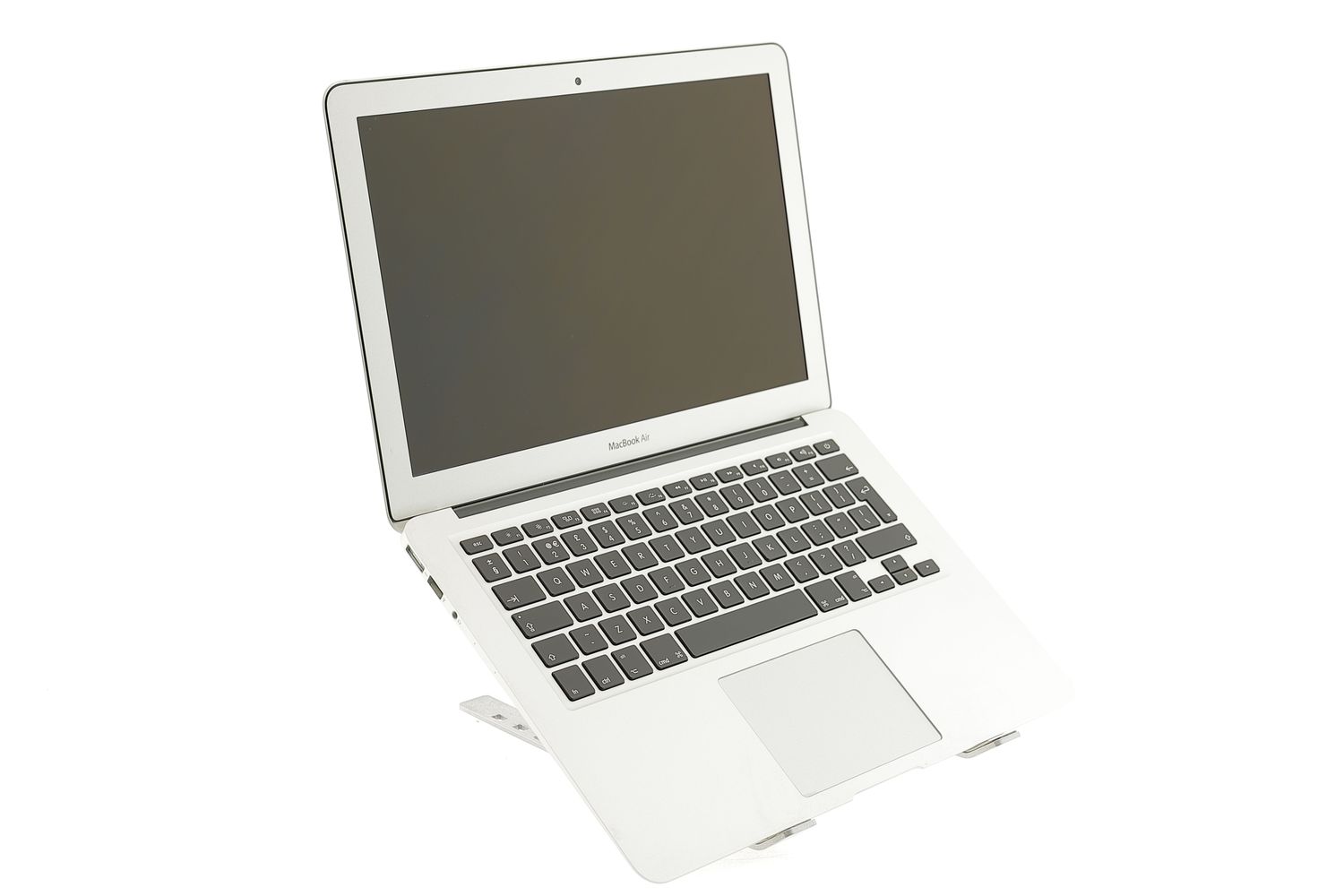 Apple MacBook Air 13″ 2017, i5 1.8 GHz, 8 GB, HD Graphics 6000 128 GB Silver - Като нов