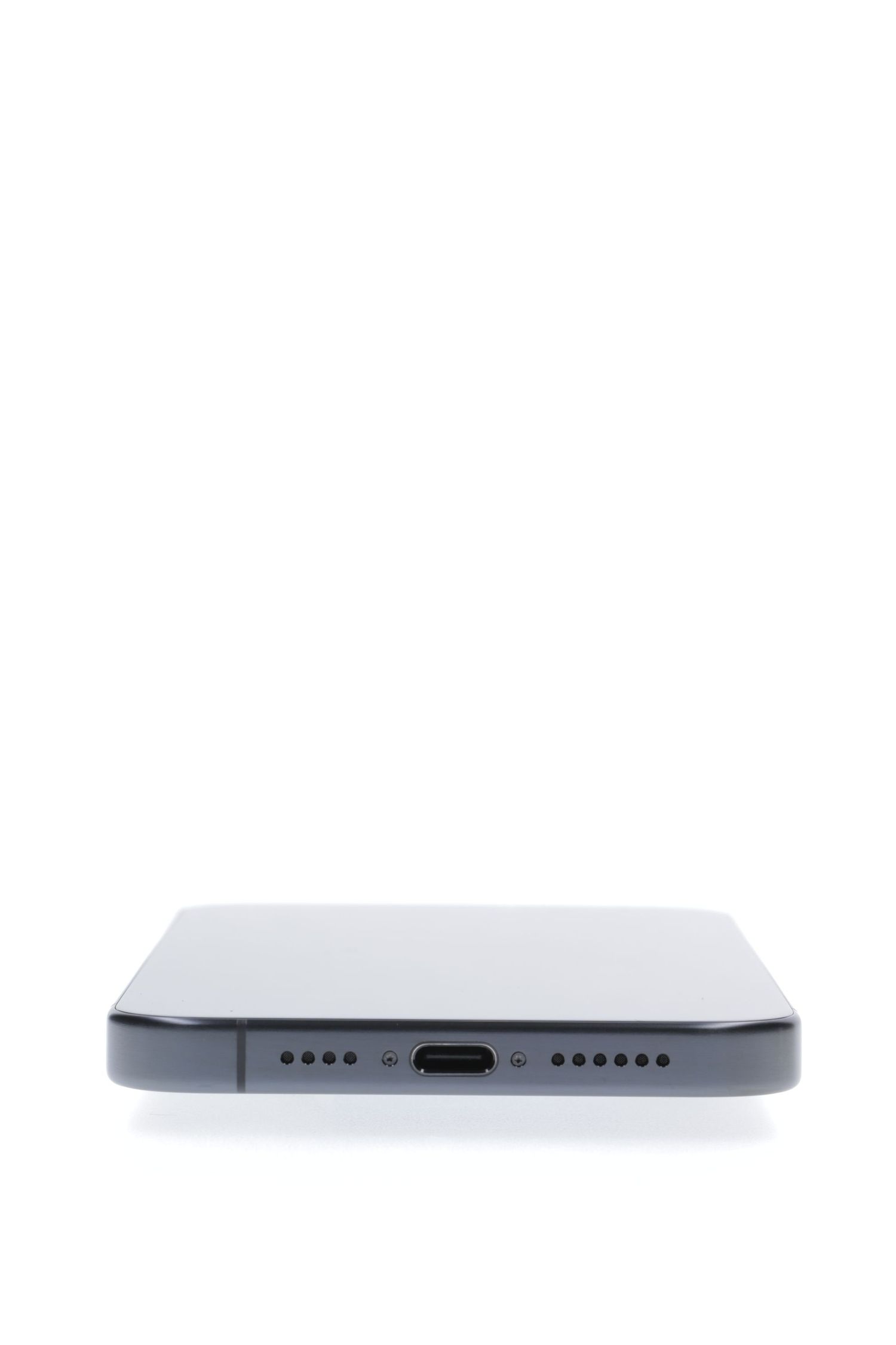Apple iPhone 15 Pro Max 1 TB Black Titanium - Újszerű