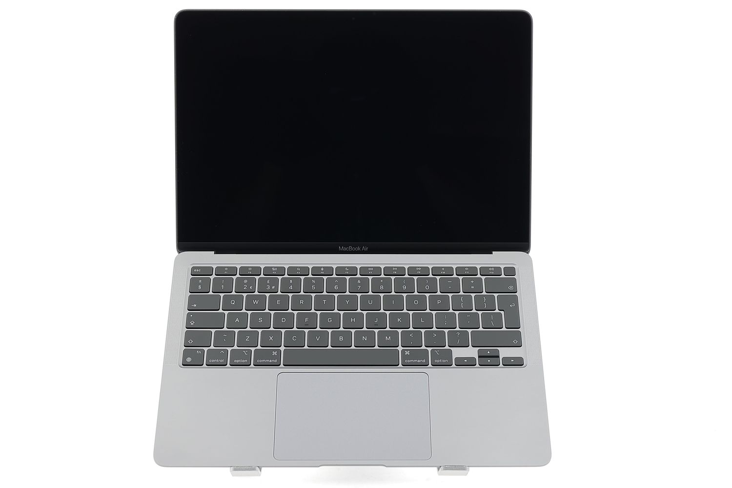 Apple MacBook Air 13″ 2020, M1 8 Cores, 8 GB, 7 core GPU 256 GB Space Gray