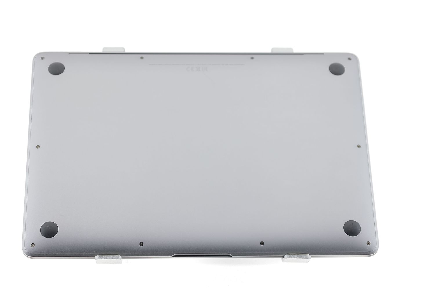 Apple MacBook Air 13″ 2020, M1 8 Cores, 8 GB, 7 core GPU, Space