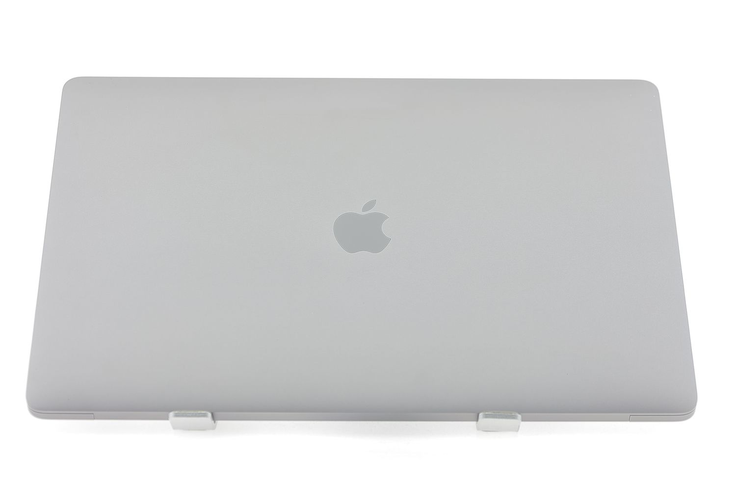 Apple MacBook Pro 15″ Touch Bar 2019, i9 2.3 GHz, 16 GB, AMD Radeon Pro 560X 512 GB Space Gray - Ca nou