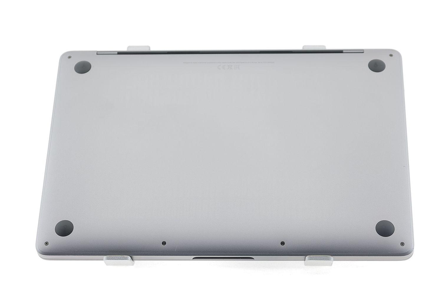 Apple MacBook Pro 13″ 2020, M1 8 Cores, 8 GB, 8 core GPU, Space