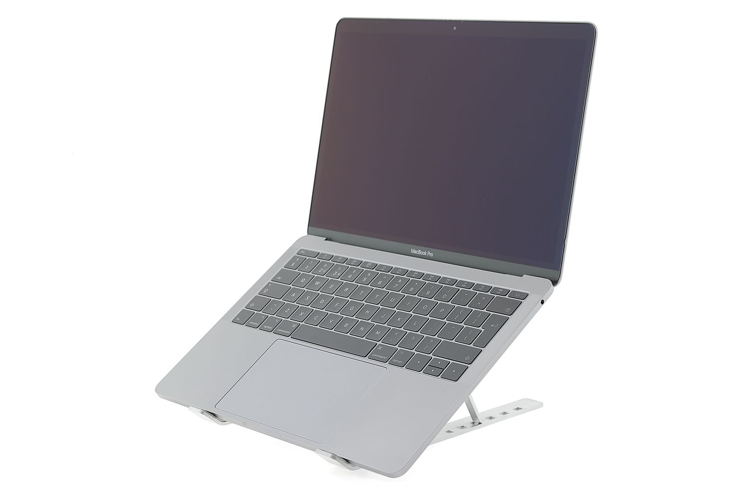 Apple MacBook Pro 13″ 2017, i5 2.3 GHz, 8 GB, Intel Iris Plus Graphics 640 128 GB Space Gray - Добро