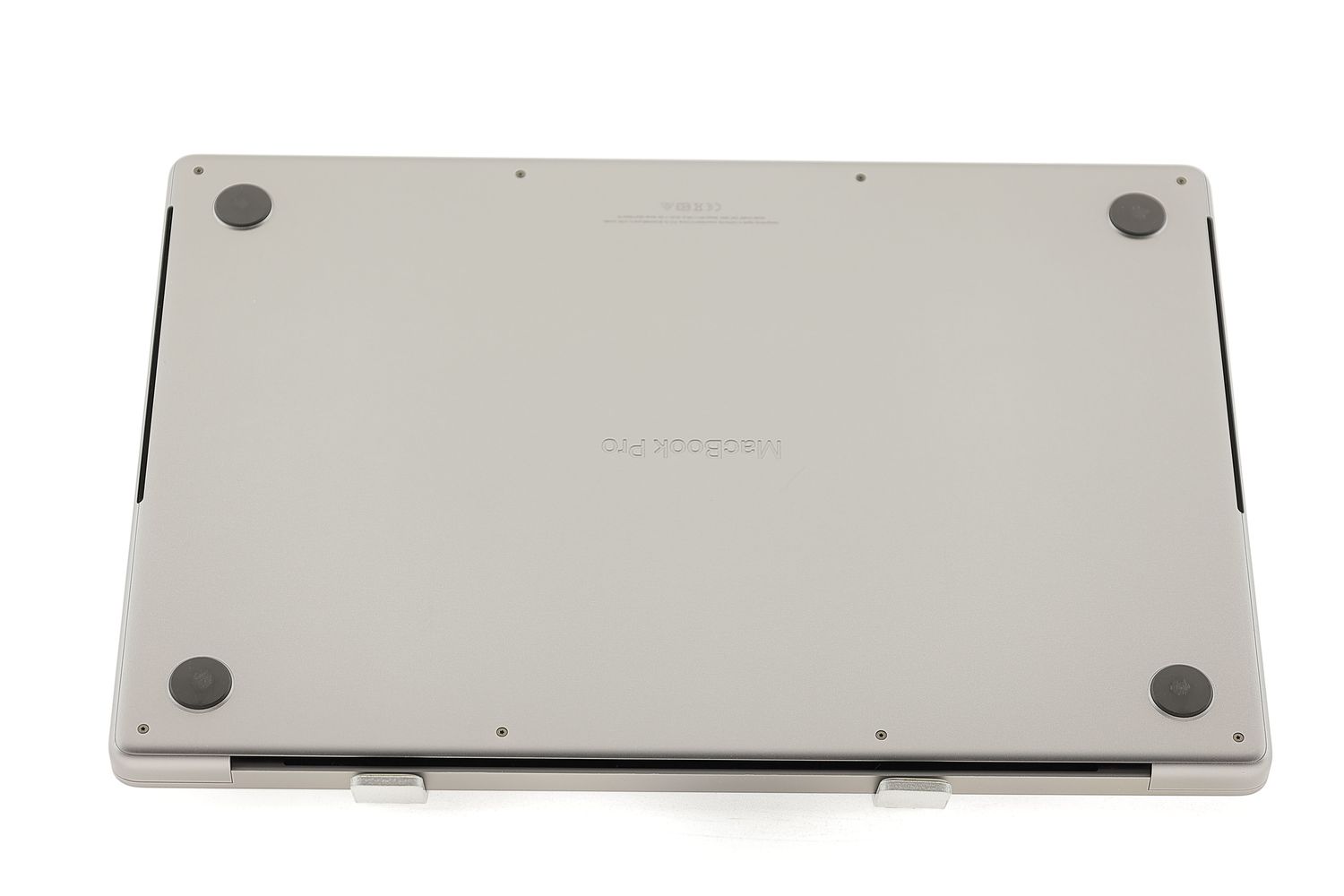 Apple MacBook Pro 16″ 2021, M1 Pro 10 Cores, 16 GB, 16 core GPU 512 GB Space Gray - Excelent