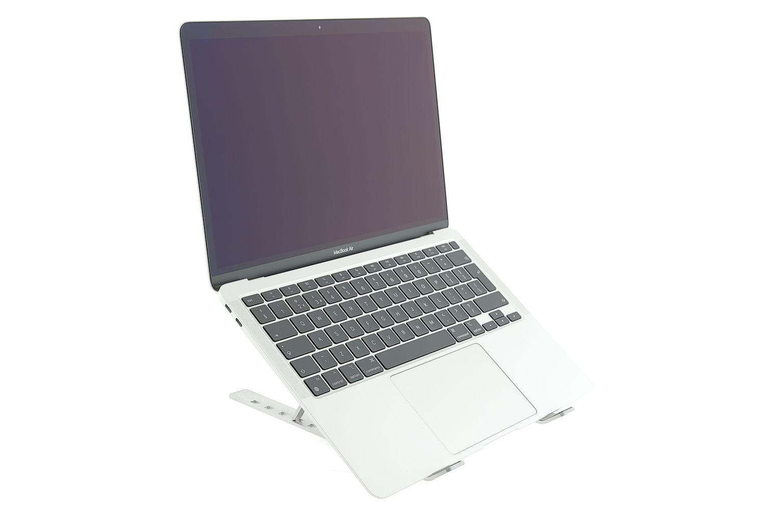 Apple MacBook Air 13″ 2020, M1 8 Cores, 8 GB, 7 core GPU, Silver