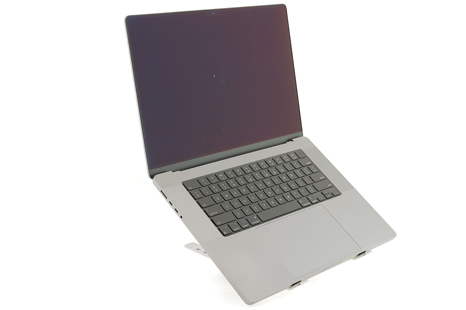 Apple MacBook Pro 16″ 2021, M1 Pro 10 Cores, 16 GB, 16 core GPU 512 GB Space Gray - Foarte bun