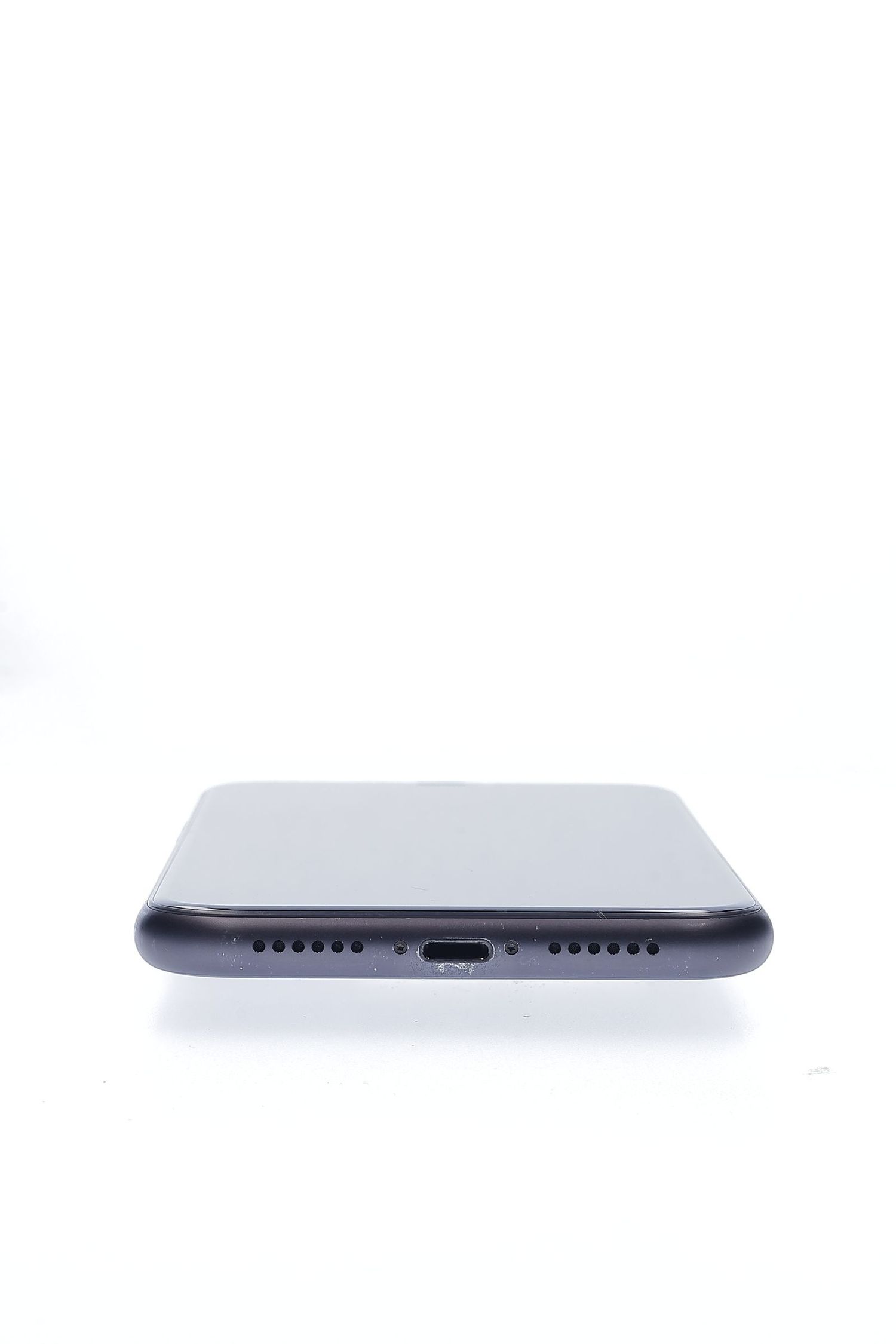 Apple iPhone 11 64 GB Black - Excelent