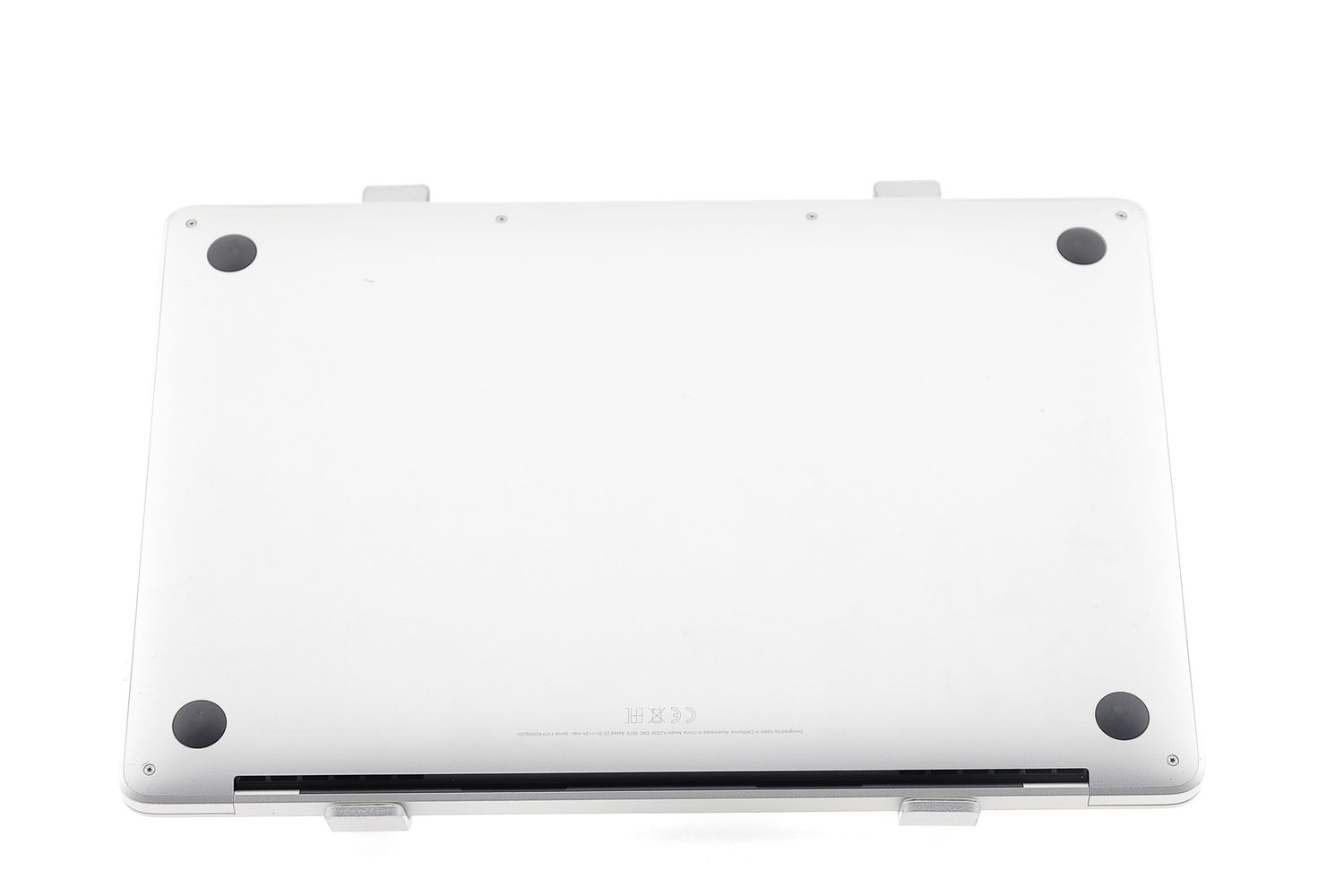 Apple MacBook Pro 13″ 2020, M1 8 Cores, 8 GB, 8 core GPU 512 GB Silver - Nagyon jó