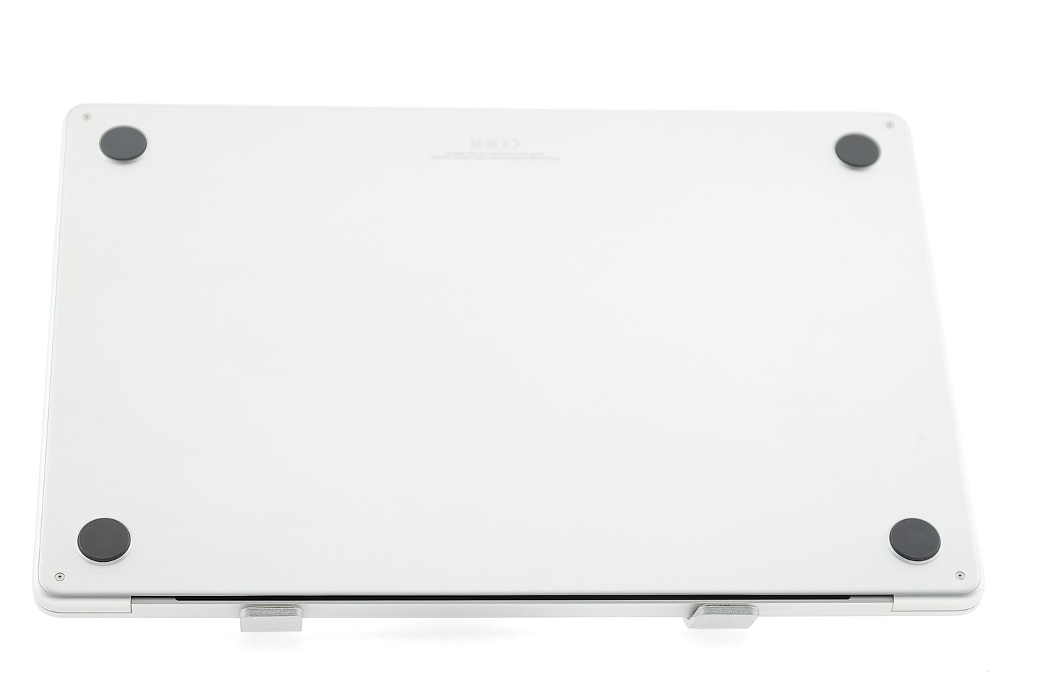 Apple MacBook Air 15″ 2023, M2 8 Cores, 8 GB, 10 core GPU 512 GB Silver - Újszerű