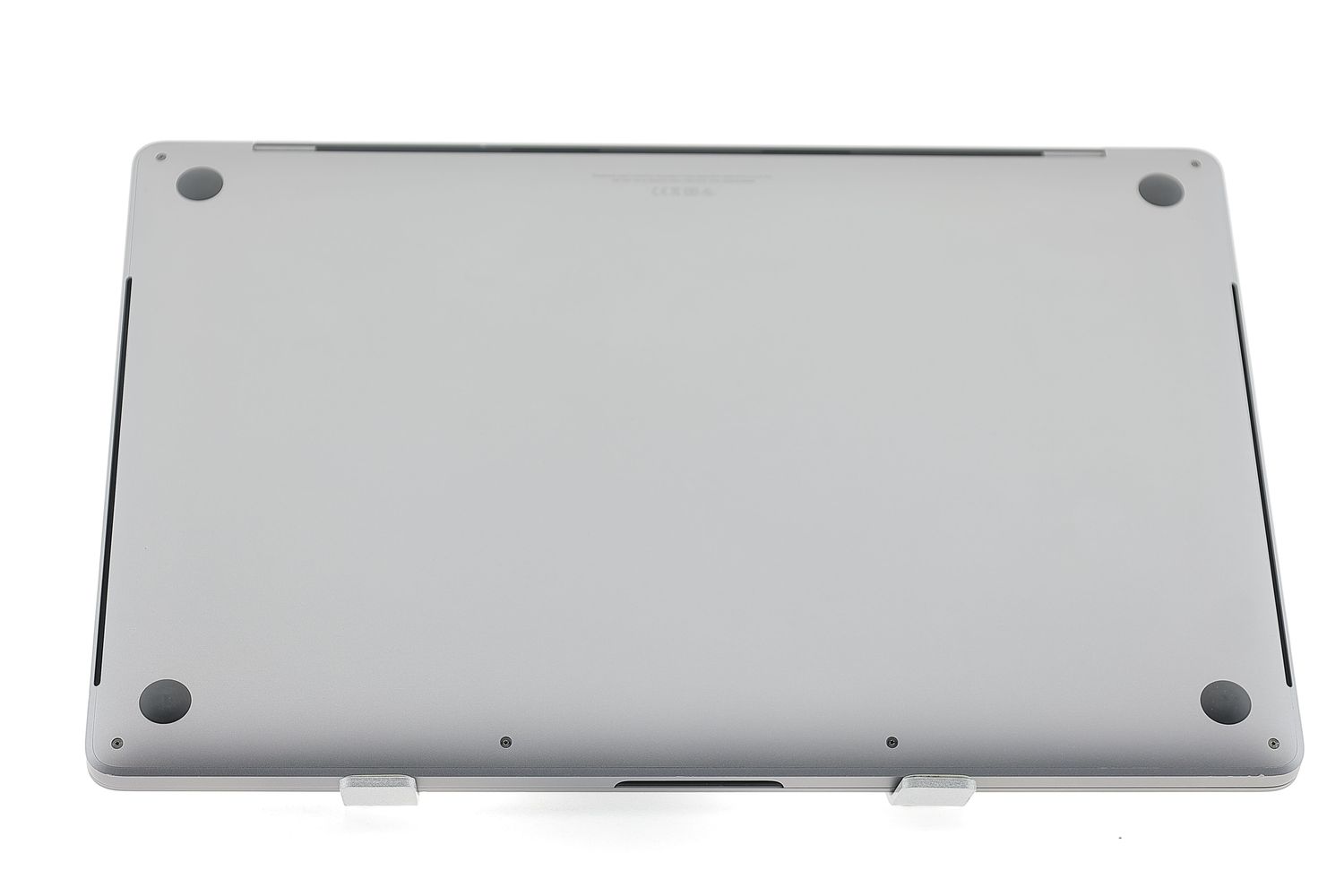 Apple MacBook Pro 16″ Touch Bar 2019, i7 2.6 GHz, 16 GB, AMD Radeon Pro 5300M 512 GB Space Gray - Nagyon jó