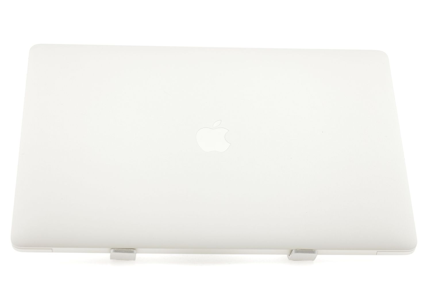 Apple MacBook Pro 15″ Touch Bar 2019, i7 2.6 GHz, 32 GB, AMD Radeon Pro 555X 512 GB Silver - Отлично