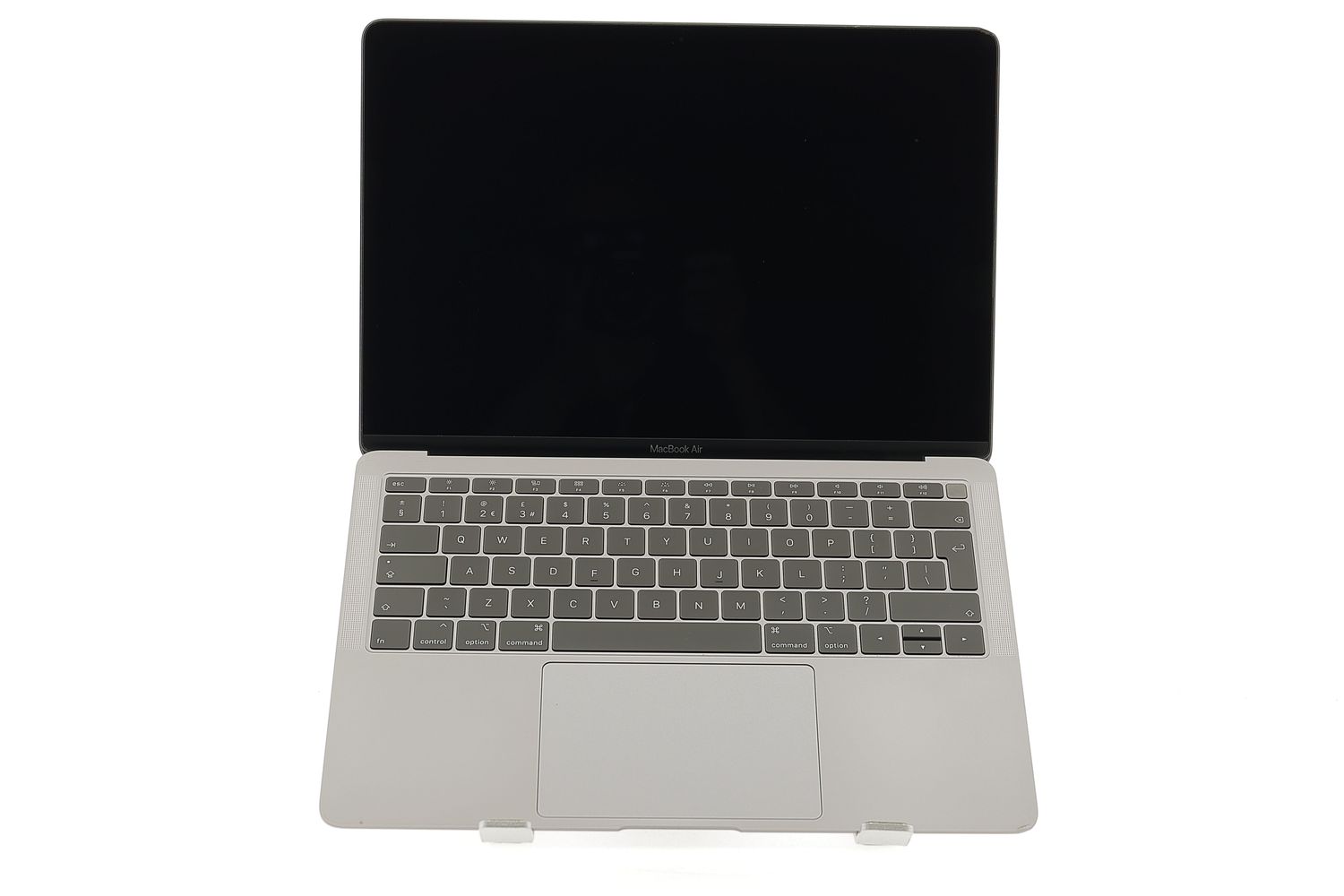 Apple MacBook Air 13″ 2019, i5 1.6 GHz, 8 GB, Intel UHD Graphics 617 128 GB Space Gray - Καλό