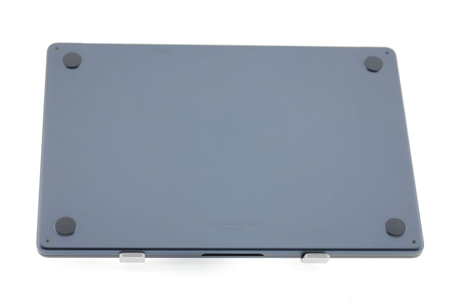 Apple MacBook Air 15″ 2025, M4 10 Cores, 16 GB, 10 core GPU 256 GB Midnight - Като нов