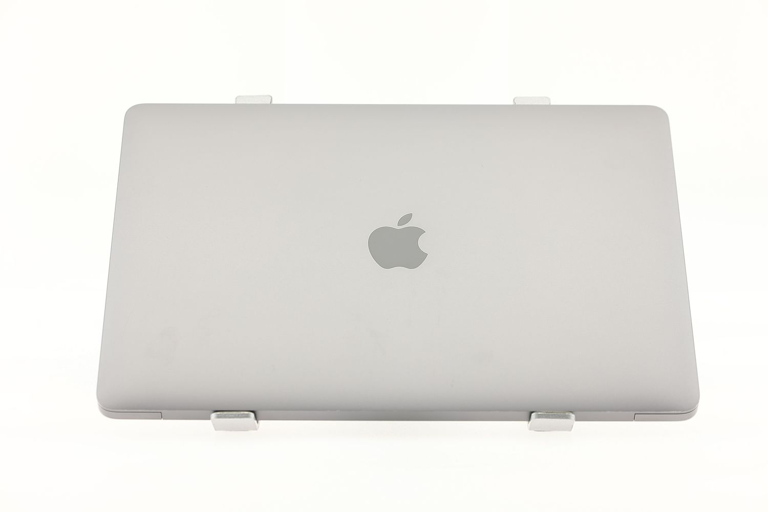 Apple MacBook Air 13″ 2020, i5 1.1 GHz, 8 GB, Intel Iris Plus 512 GB Space Gray - Като нов