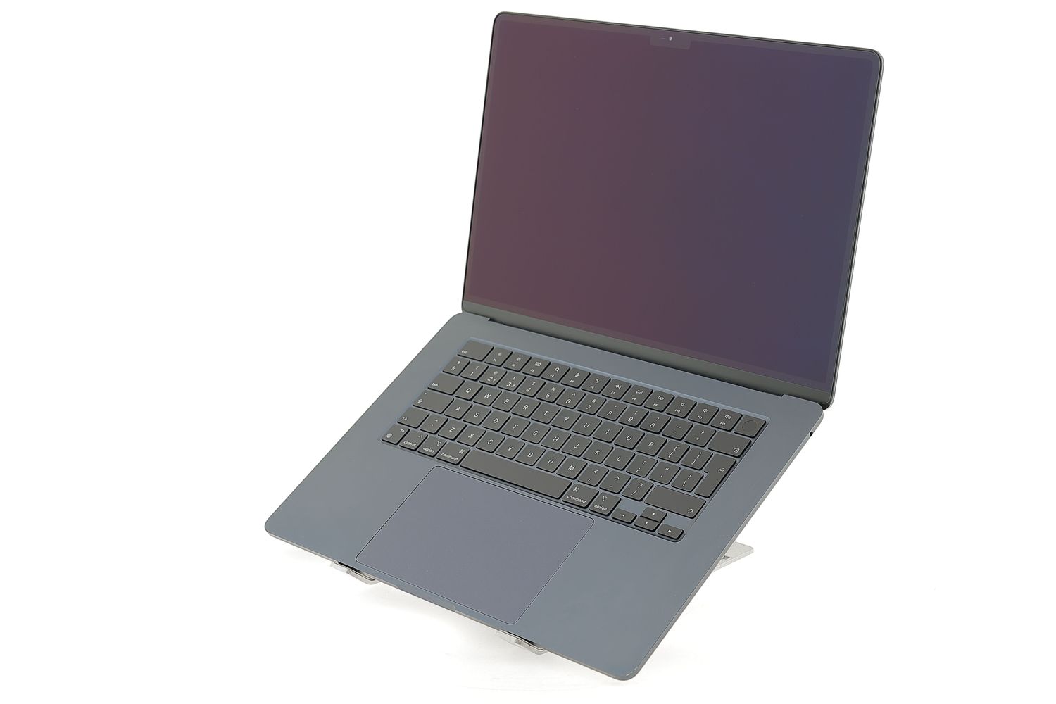 Apple MacBook Air 15″ 2024, M3 8 Cores, 16 GB, 10 core GPU 256 GB Midnight