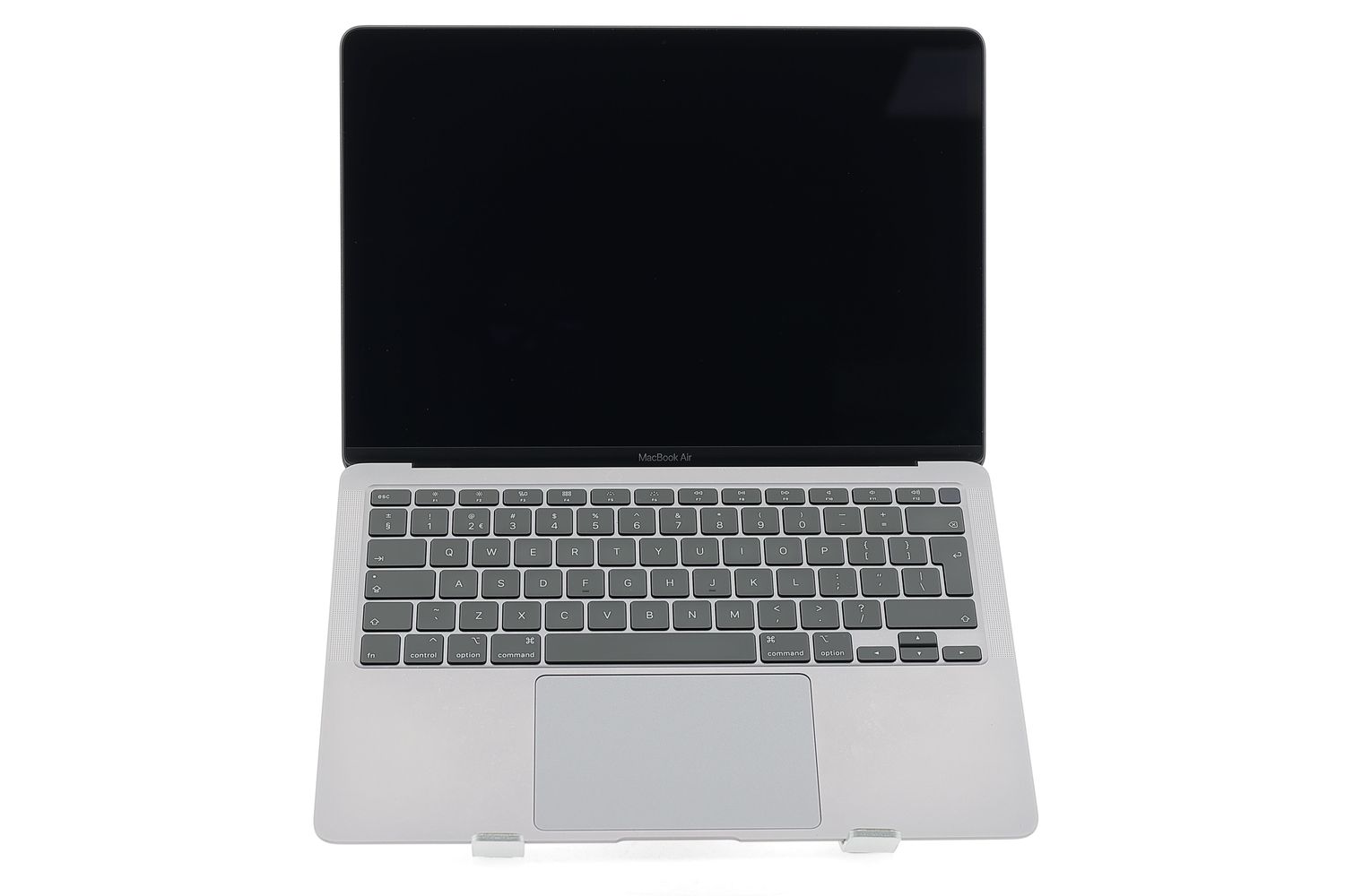 Apple MacBook Air 13″ 2020, i7 1.2 GHz, 16 GB, Intel Iris Plus 256 GB Space Gray - Excelent