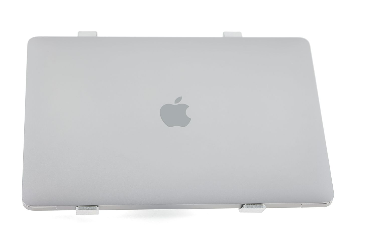 Apple MacBook Air 13″ 2019, i5 1.6 GHz, 8 GB, Intel UHD Graphics 617 128 GB Space Gray - Много добро