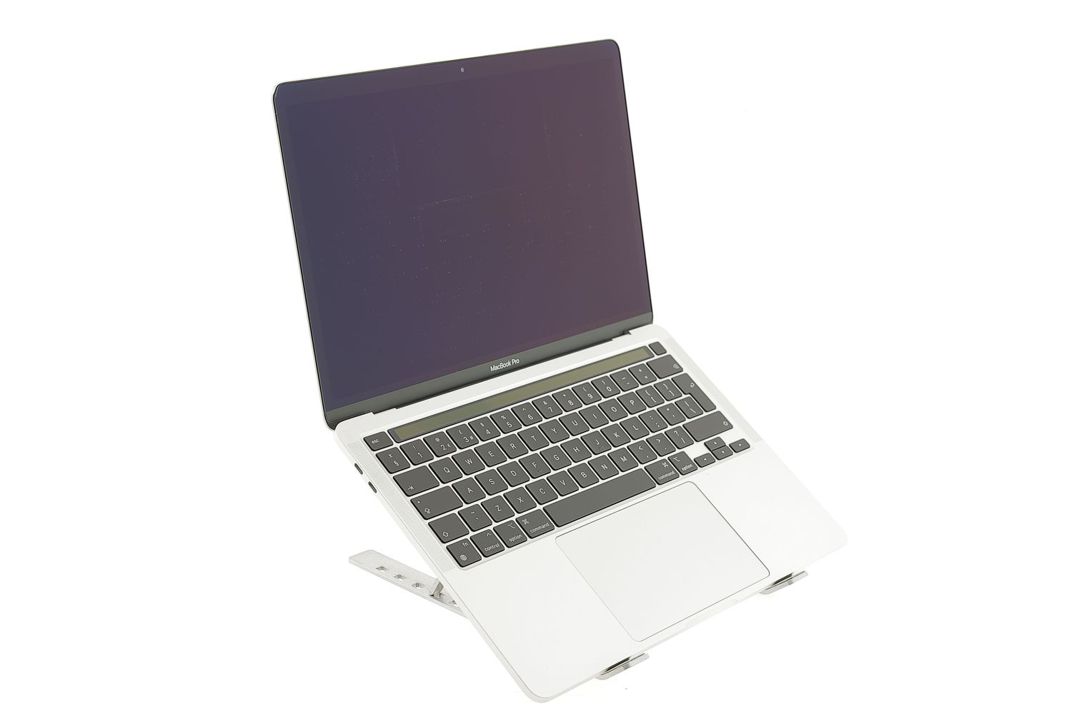Apple MacBook Pro 13″ 2022, M2 8 Cores, 8 GB, 10 core GPU 256 GB Silver - Много добро