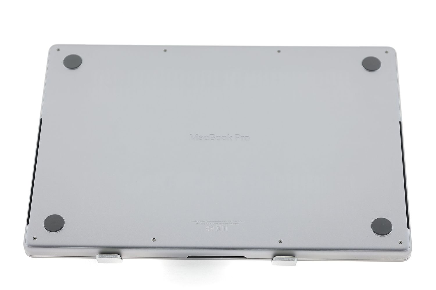 Apple MacBook Pro 16″ 2021, M1 Pro 10 Cores, 16 GB, 16 core GPU 1 TB Space Gray - Foarte bun