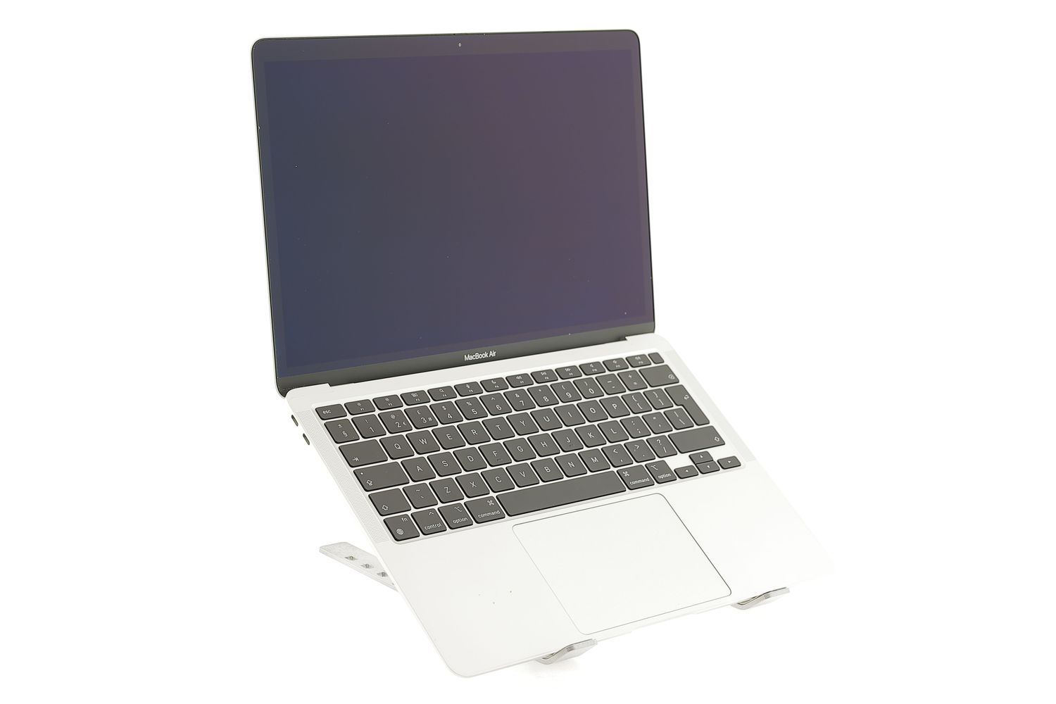 Apple MacBook Air 13″ 2020, i3 1.1 GHz, 8 GB, Intel Iris Plus 256 GB Silver - Σαν καινούργιο