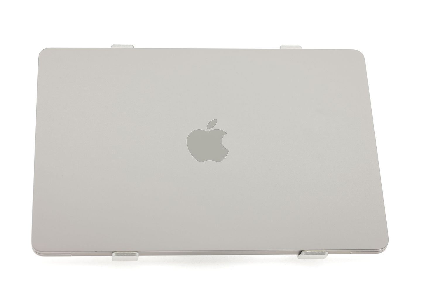 Apple MacBook Air 13″ 2022, M2 8 Cores, 8 GB, 8 core GPU 256 GB Space Gray - Ca nou