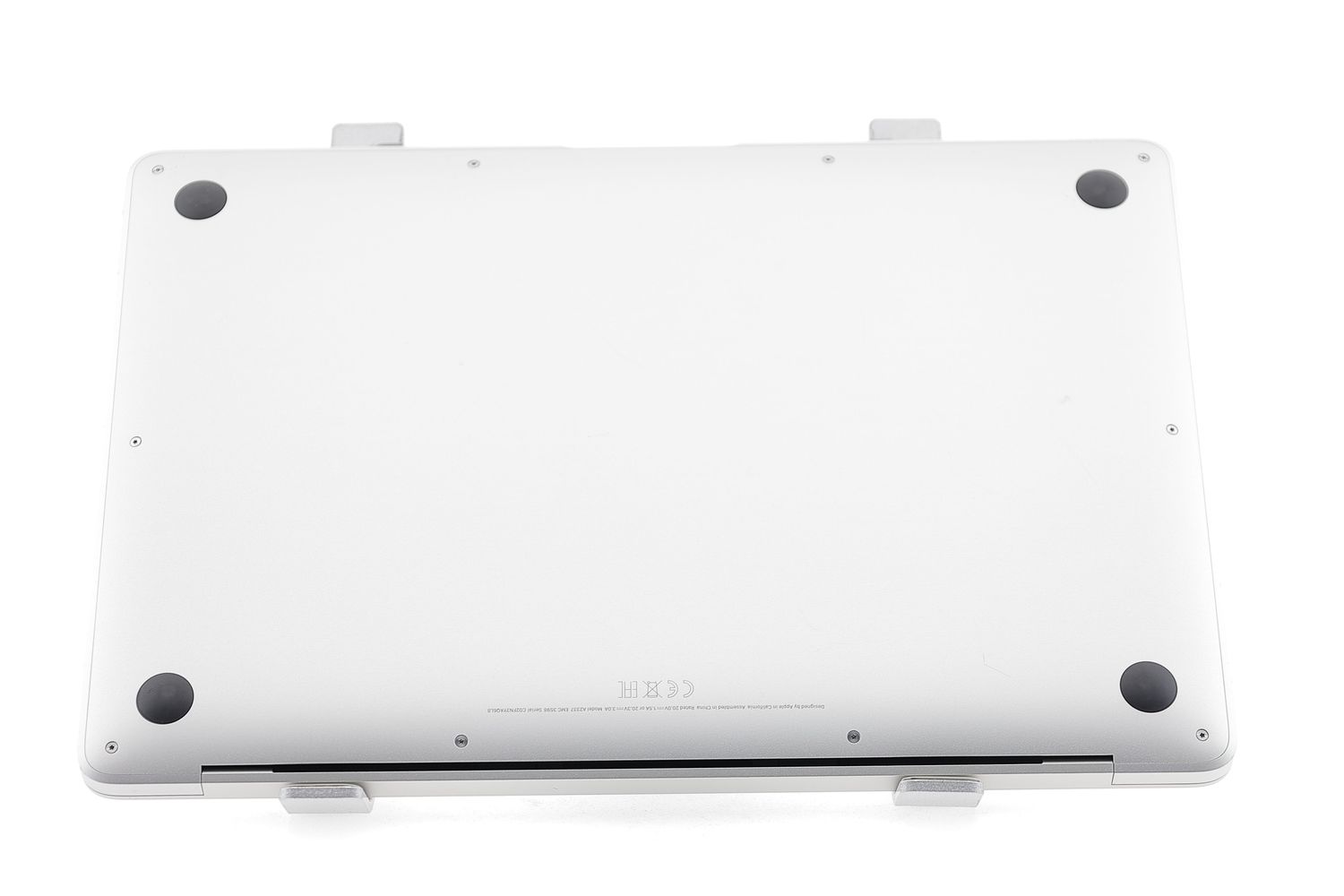 Apple MacBook Air 13″ 2020, M1 8 Cores, 8 GB, 8 core GPU 512 GB Silver