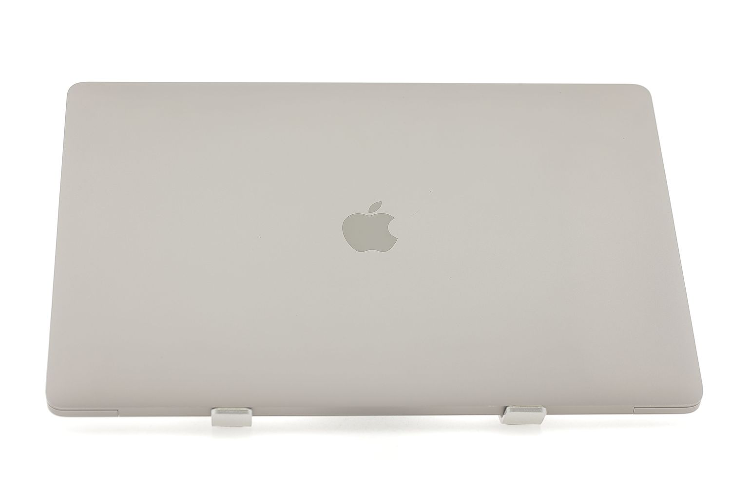Apple MacBook Pro 16″ Touch Bar 2019, i7 2.6 GHz, 16 GB, AMD Radeon Pro 5300M 512 GB Space Gray - Отлично