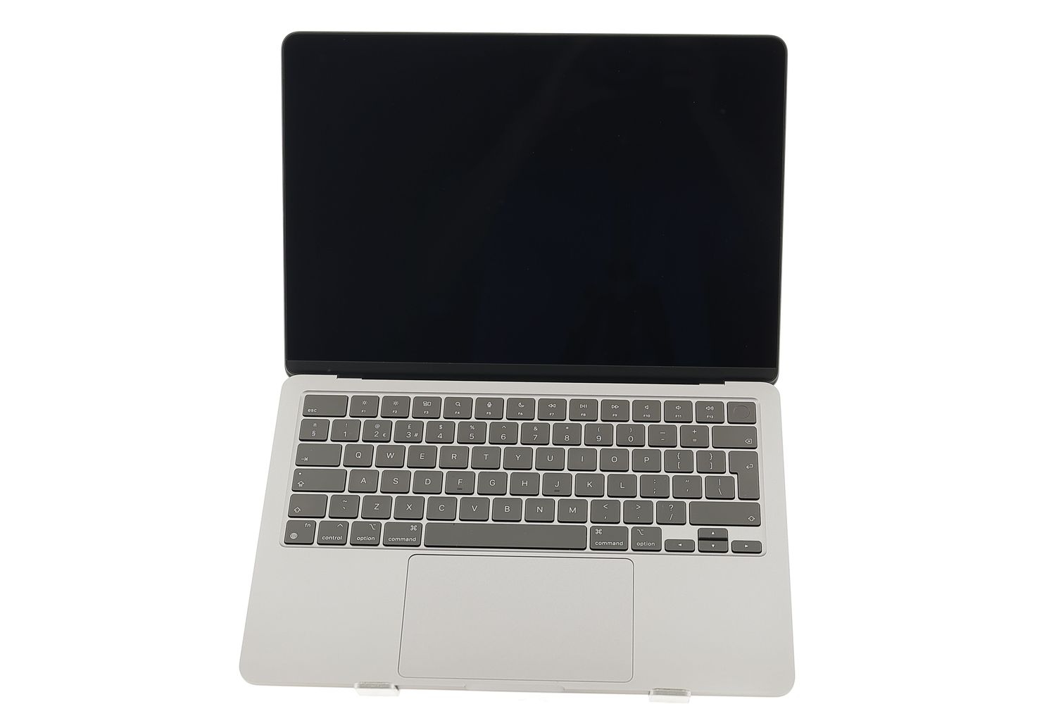 Apple MacBook Air 13″ 2022, M2 8 Cores, 8 GB, 10 core GPU 512 GB Space Gray - Ca nou
