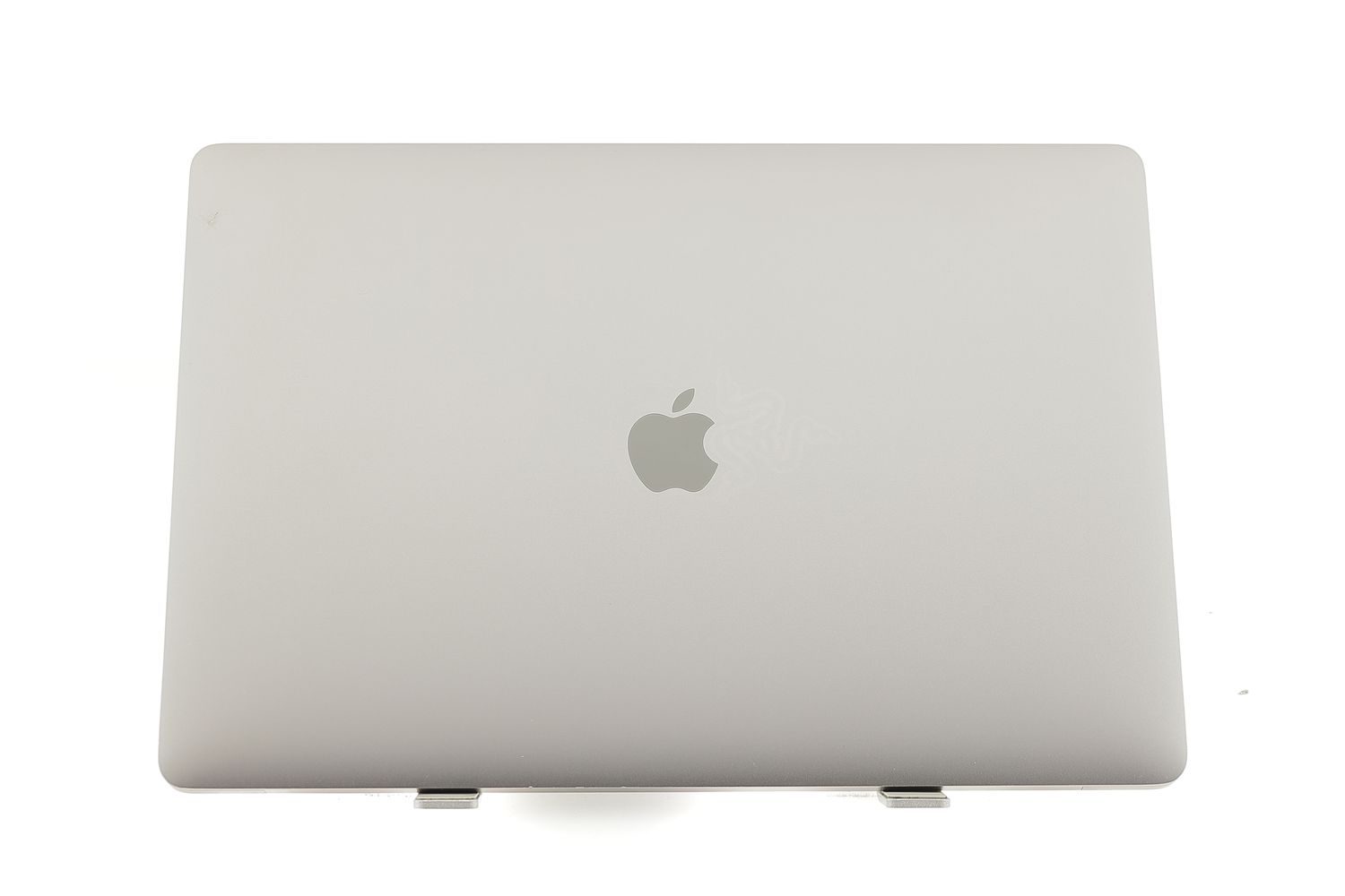 Apple MacBook Pro 15″ Touch Bar 2019, i9 2.4 GHz, 32 GB, AMD Radeon Pro Vega 20 1 TB Space Gray - Excelent