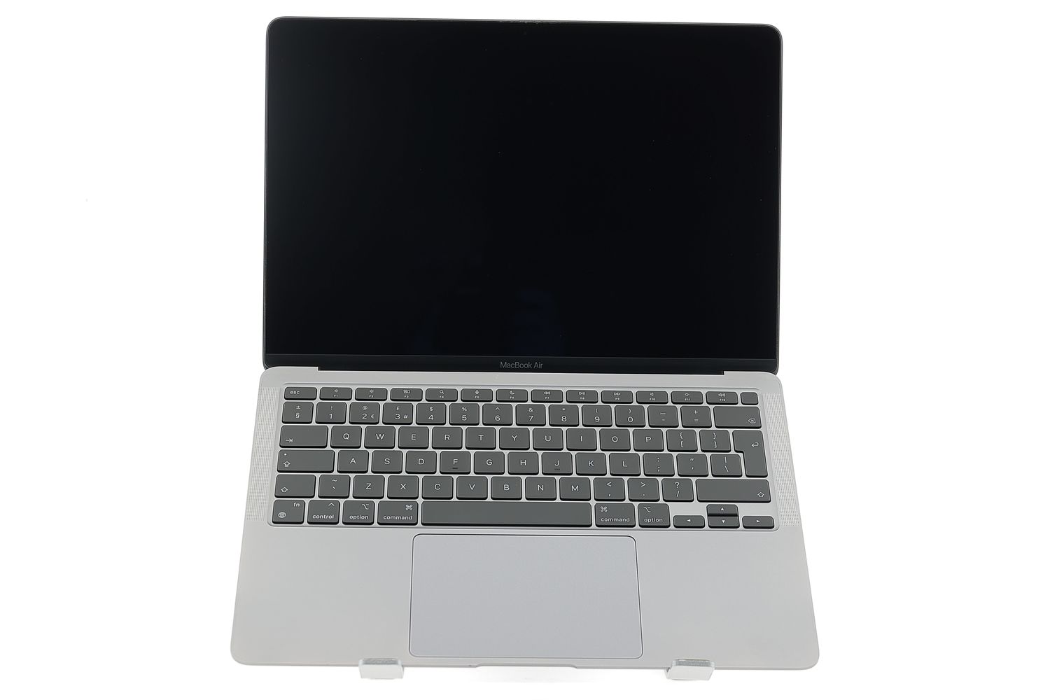Apple MacBook Air 13″ 2020, i7 1.2 GHz, 16 GB, Intel Iris Plus 512 GB Space Gray - Ca nou