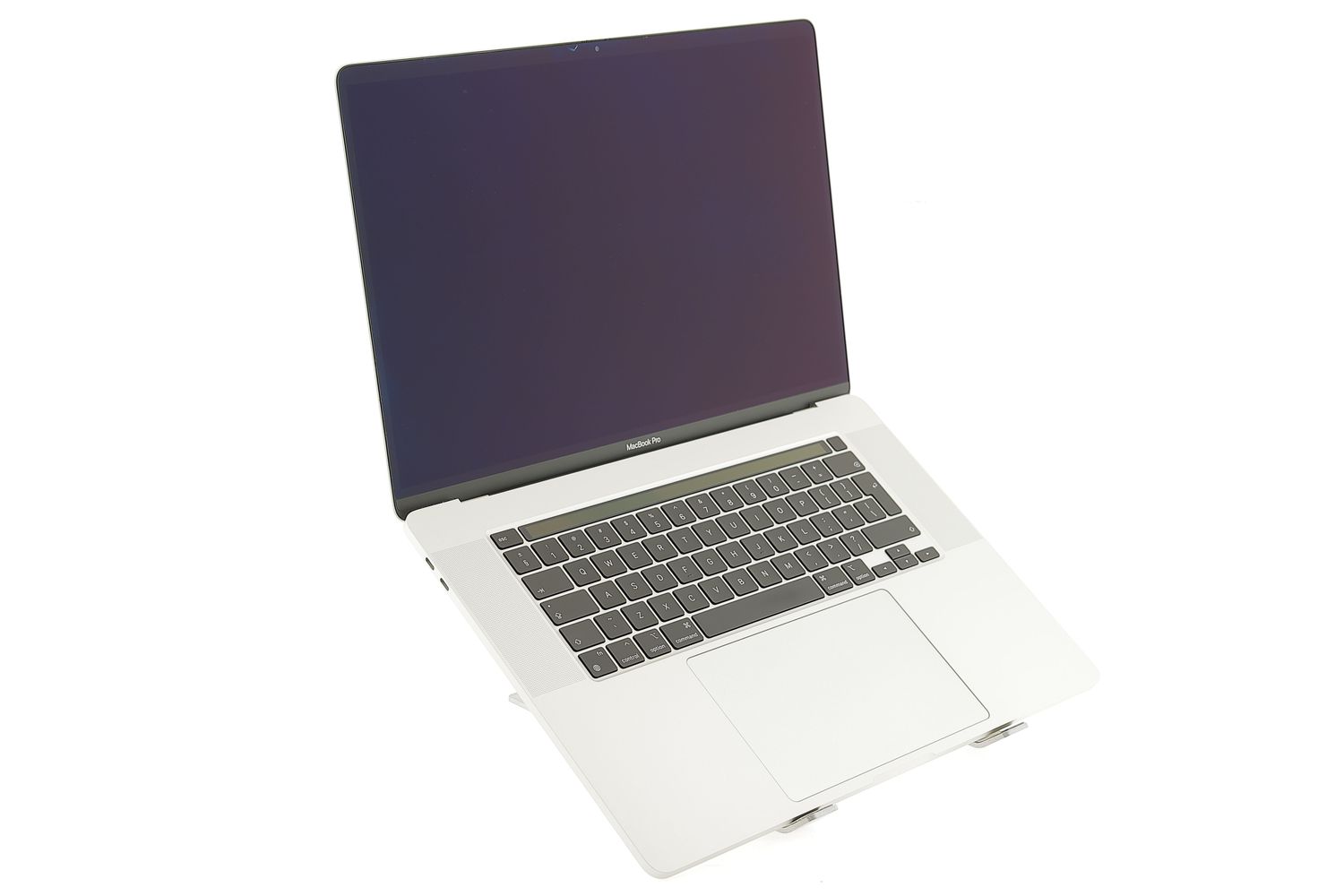 Apple MacBook Pro 16″ Touch Bar 2019, i9 2.3 GHz, 16 GB, AMD Radeon Pro 5500M 1 TB Silver - Excelent