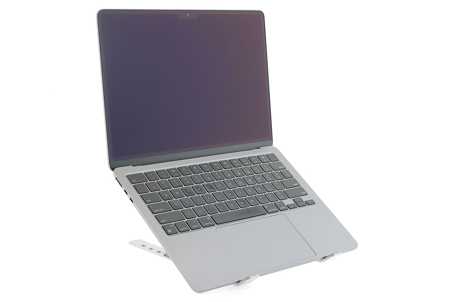 Apple MacBook Air 13″ 2022, M2 8 Cores, 8 GB, 8 core GPU 256 GB Space Gray - Като нов
