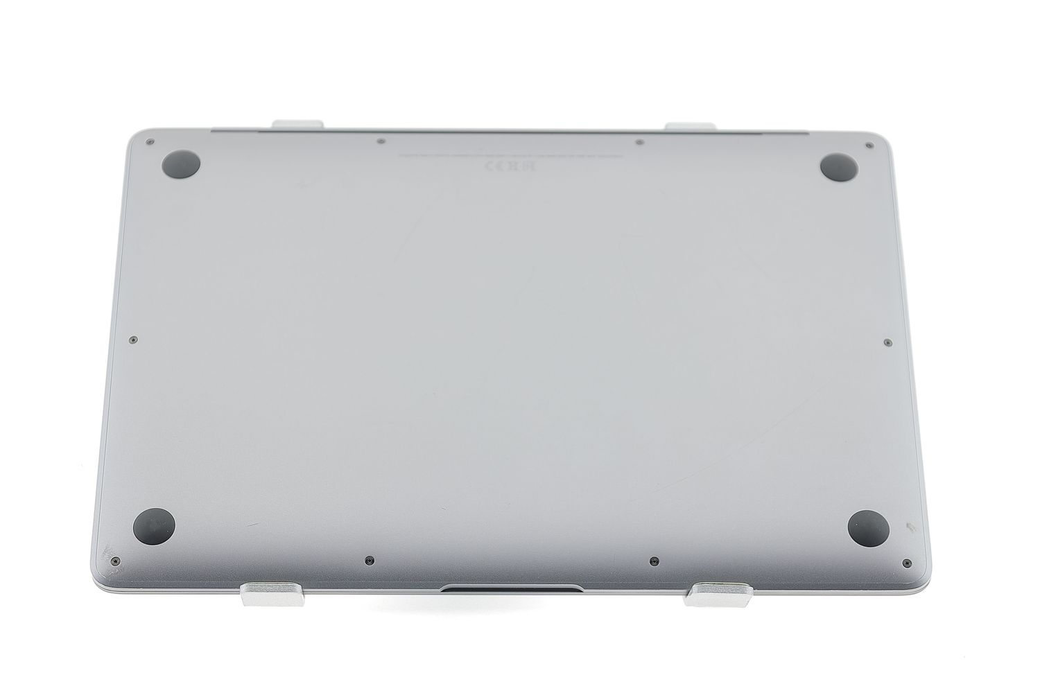 Apple MacBook Air 13″ 2020, M1 8 Cores, 8 GB, 8 core GPU 512 GB Space Gray - Отлично
