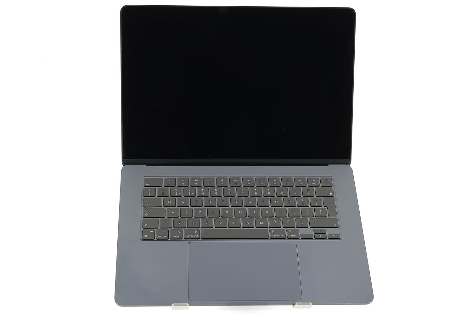 Apple MacBook Air 15″ 2023, M2 8 Cores, 8 GB, 10 core GPU 256 GB Midnight - Újszerű