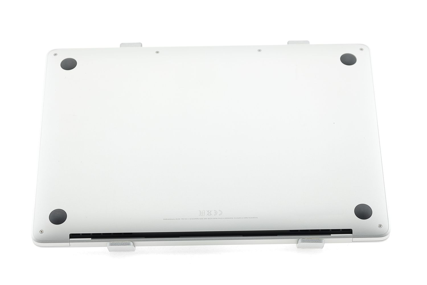 Apple MacBook Pro 13″ 2020, M1 8 Cores, 8 GB, 8 core GPU 256 GB Silver - Като нов