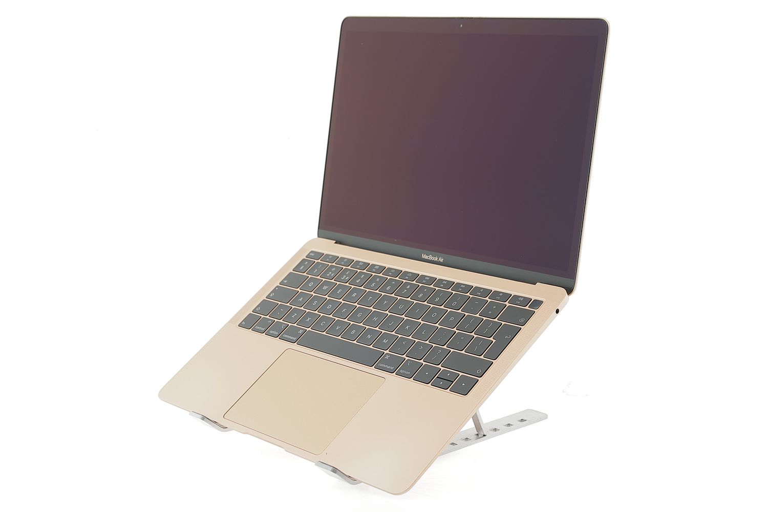 Apple MacBook Air 13″ 2019, i5 1.6 GHz, 8 GB, Intel UHD Graphics 617 128 GB Gold - Εξαιρετικό