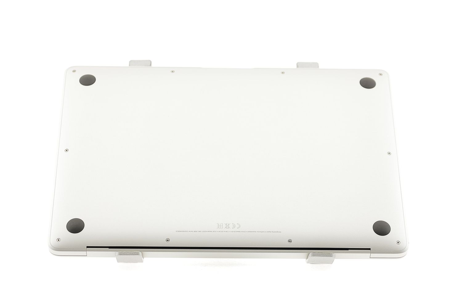 Apple MacBook Air 13″ 2020, M1 8 Cores, 8 GB, 8 core GPU 512 GB Silver - Като нов