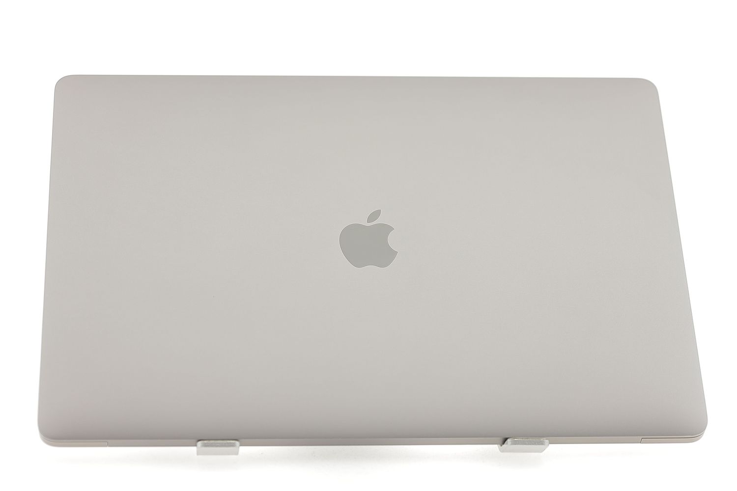 Apple MacBook Pro 15″ Touch Bar 2019, i9 2.3 GHz, 16 GB, AMD Radeon Pro 560X 512 GB Space Gray - Excelent