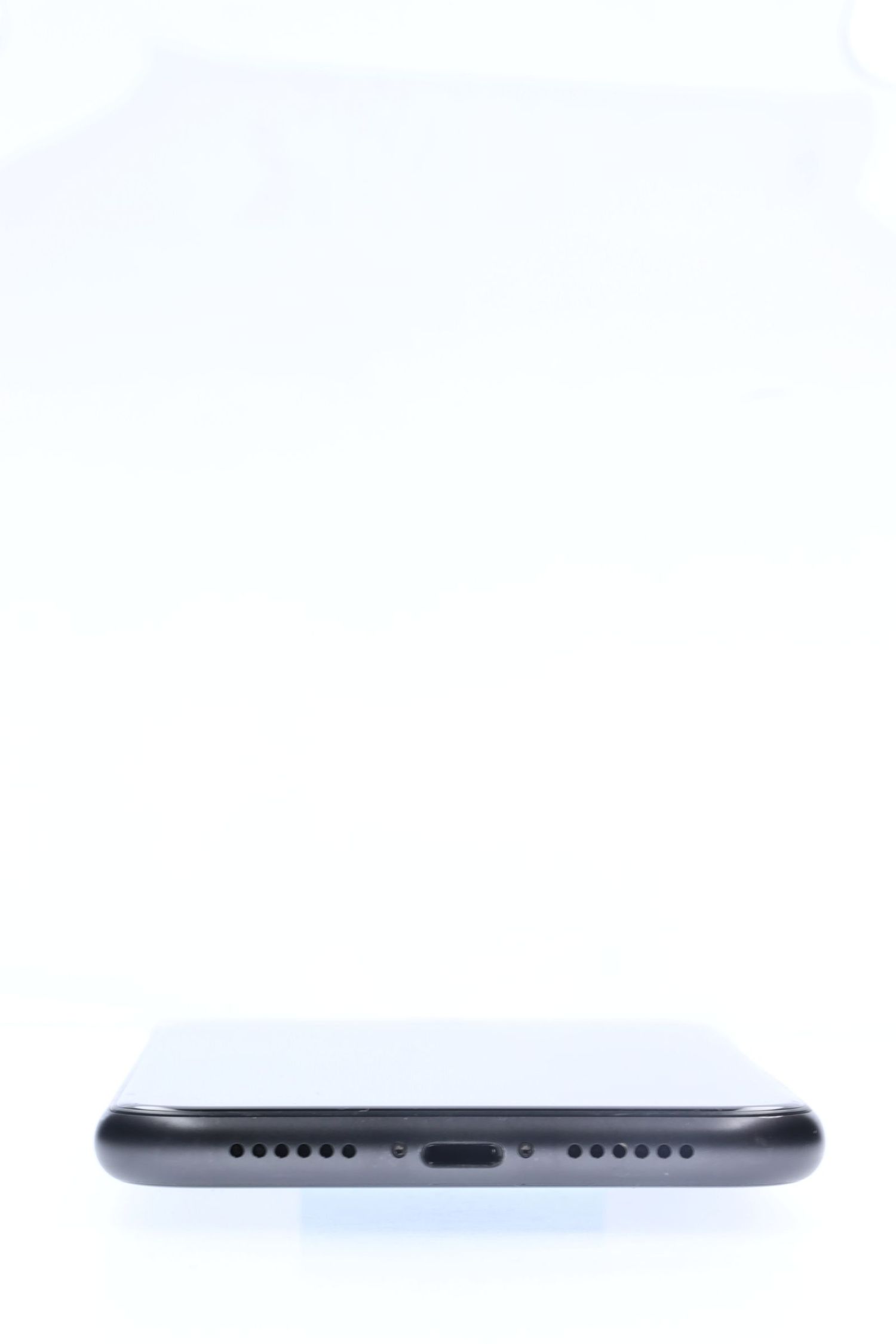 Apple iPhone 11 64 GB Black - Като нов