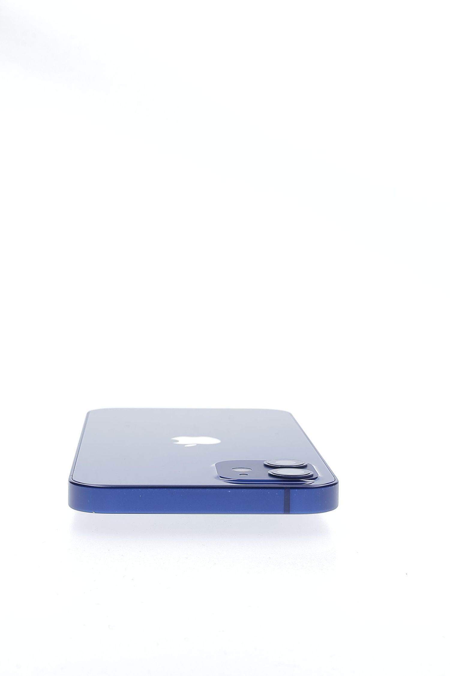 Apple iPhone 12 64 GB Blue - Отлично