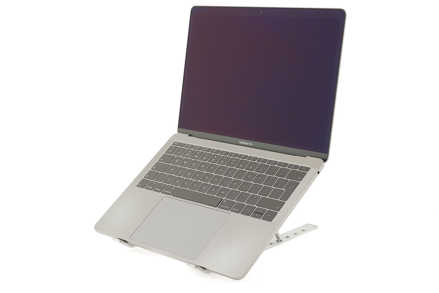 Apple MacBook Pro 13″ 2017, i5 2.3 GHz, 8 GB, Intel Iris Plus Graphics 640 128 GB Space Gray - Foarte bun