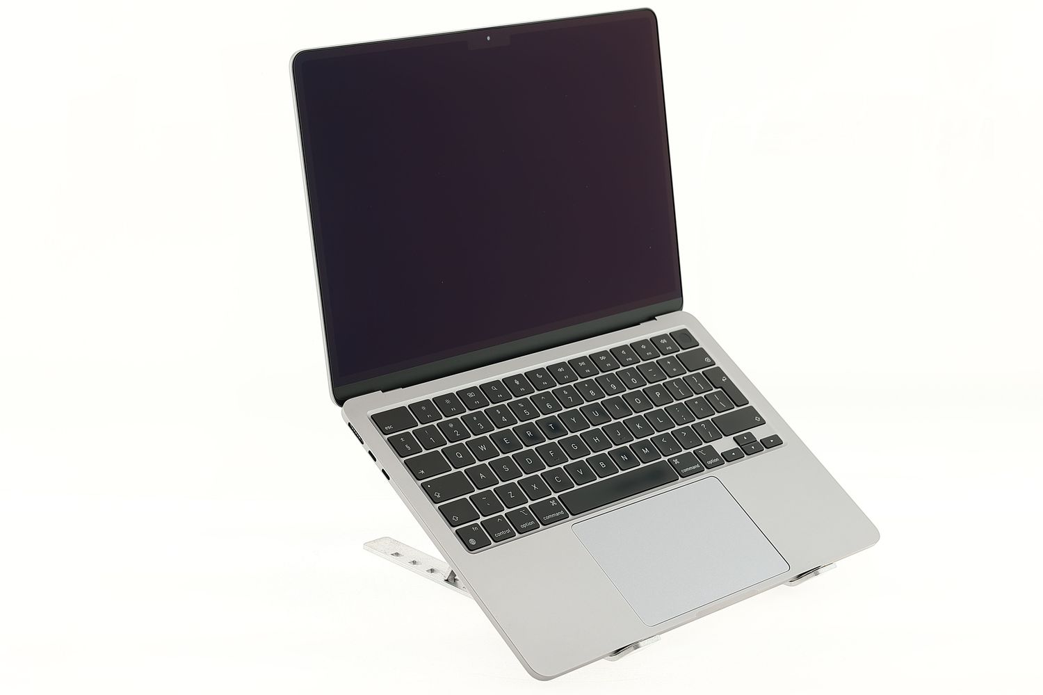 Apple MacBook Air 13″ 2022, M2 8 Cores, 8 GB, 10 core GPU 512 GB Space Gray - Foarte bun