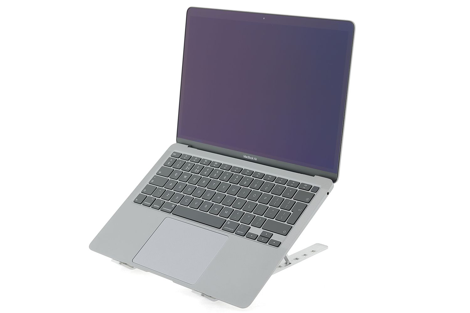 Apple MacBook Air 13″ 2020, i5 1.1 GHz, 8 GB, Intel Iris Plus 512 GB Space Gray - Újszerű