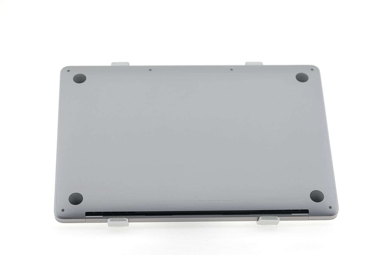 Apple MacBook Pro 13″ 2022, M2 8 Cores, 8 GB, 10 core GPU 256 GB Space Gray - Foarte bun