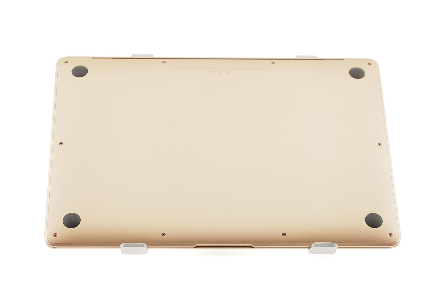 Apple MacBook Air 13″ 2020, i3 1.1 GHz, 8 GB, Intel Iris Plus 256 GB Gold - Nagyon jó