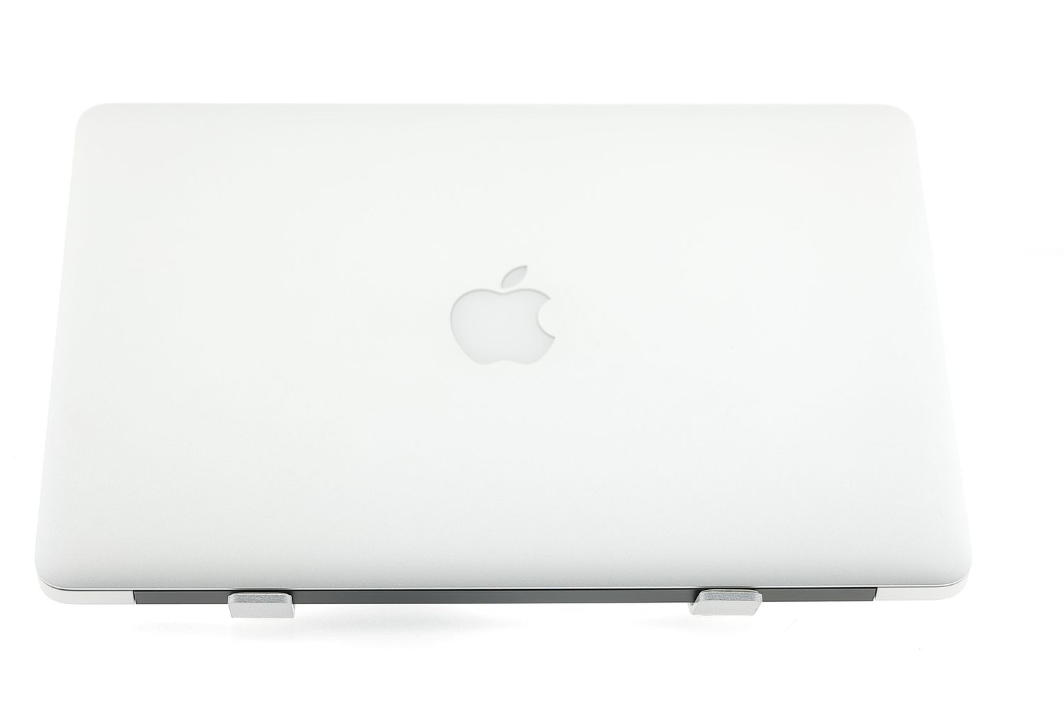 Apple MacBook Air 13″ 2017, i5 1.8 GHz, 8 GB, HD Graphics 6000 128 GB Silver - Excelent