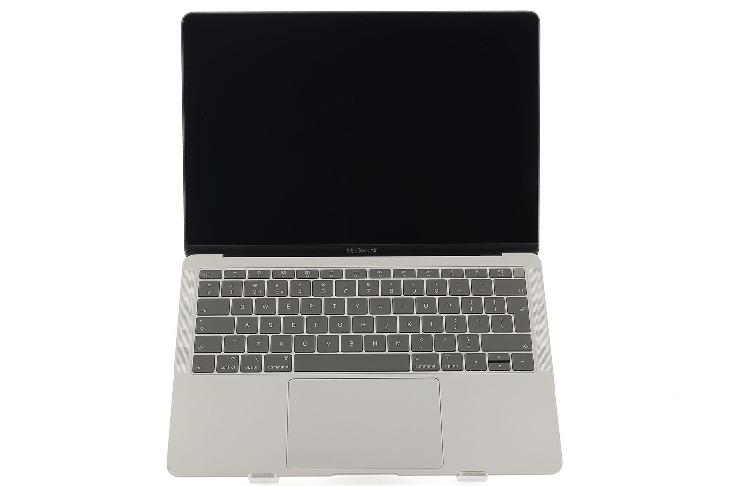 Apple MacBook Air 13″ 2019, i5 1.6 GHz, 8 GB, Intel UHD Graphics 617 128 GB Space Gray - Foarte bun